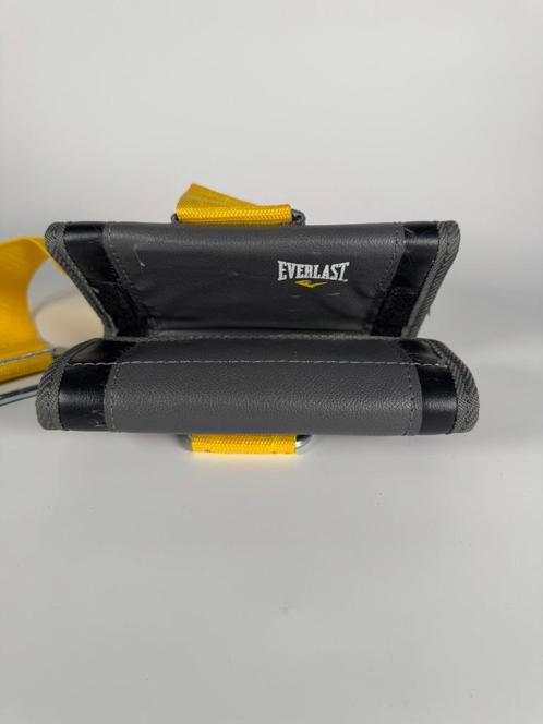 Everlast Universal Heavy Bag Hanger – Zwart/Geel | Black/Yel, Sport en Fitness, Boksen, Nieuw, Boks-accessoire, Verzenden