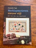Guusanke Vogt - Merklapmotieven nieuwe stijl, Zo goed als nieuw, Borduren en Naaien, G. Vogt, Ophalen of Verzenden