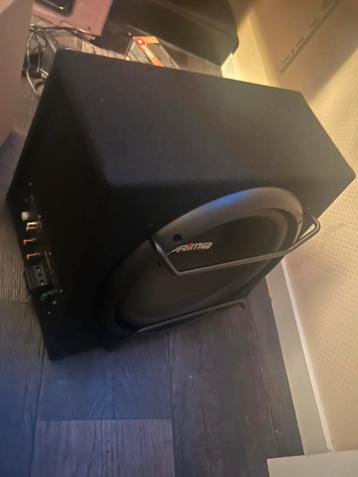 Subwoofer beschikbaar voor biedingen