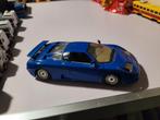 Bugati eb 110 1991 burago, Hobby en Vrije tijd, Modelauto's | 1:18, Ophalen of Verzenden, Zo goed als nieuw, Bburago, On