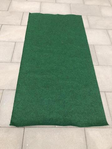 Grastapijt met antislip drainage noppen/ 100 x 200 cm/ Groen beschikbaar voor biedingen