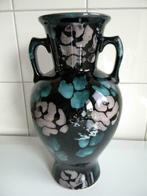 VAAS MET TWEE OREN ROYAL CROWN, Overige kleuren, Aardewerk of Porselein, Ophalen of Verzenden, Zo goed als nieuw