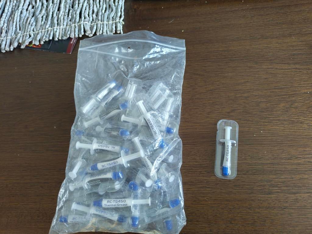 25x koelpastas van Recom, Computers en Software, Ophalen of Verzenden, Koelpasta