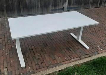 Markant Matrix Pro zit-sta Electrisch Bureau - Wit - afbeelding 1