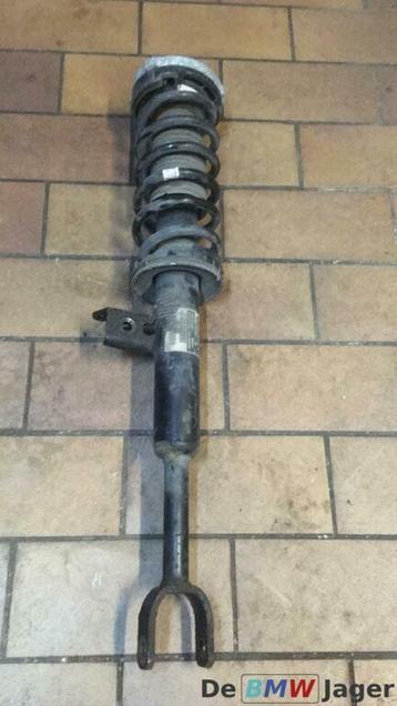 Veerpoot rechtsvoor BMW 5 serie Touring F11 31316797766 beschikbaar voor biedingen