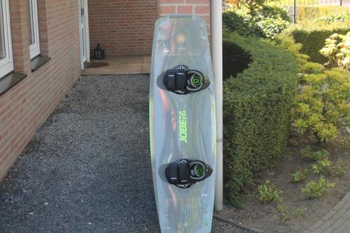 NIEUW Jobe Conflict wakeboard 1.38 + bindingen tm 48,5, Watersport en Boten, Accessoires en Onderhoud, Nieuw, Verzenden