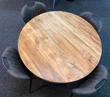 Setprijs! Mangohout eettafel en salontafel Rond/Ovaal beschikbaar voor biedingen