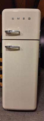 SMEG koel vries combinatie, Witgoed en Apparatuur, Ophalen, Gebruikt, 200 liter of meer, Met aparte vriezer