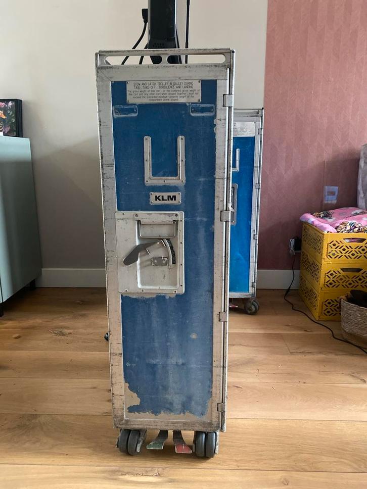 Klm trolley full size, Verzamelen, Luchtvaart en Vliegtuigspotten, Gebruikt, Overige typen, Ophalen