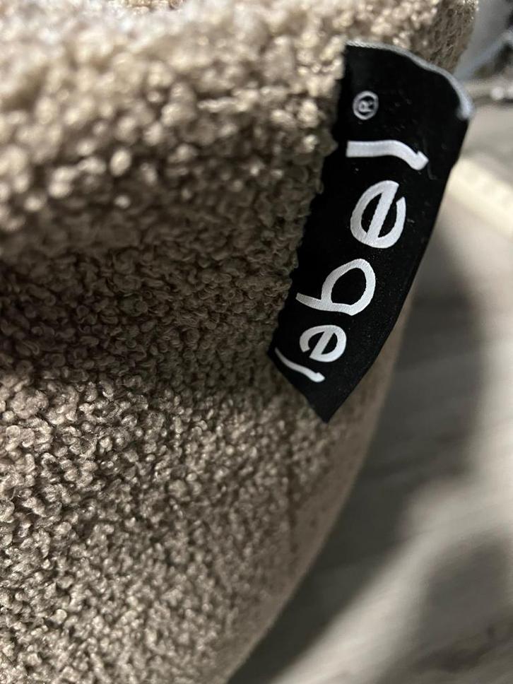 LeQel Zitzak met Voetenbank - Beige, Huis en Inrichting, Zitzakken, Zo goed als nieuw, Zitzak, Beige, Ophalen of Verzenden