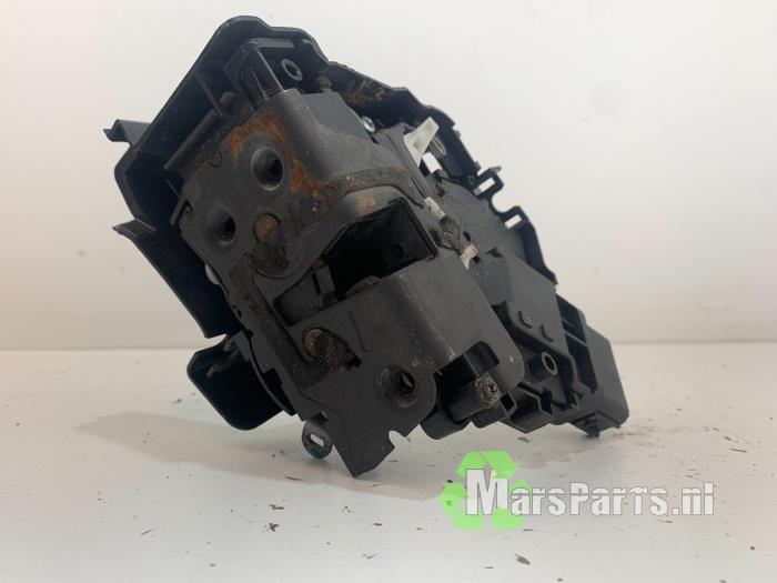 Deurslot Mechaniek 4Deurs links-voor van een Ford C-Max, Auto-onderdelen, Carrosserie en Plaatwerk, Ford, Gebruikt, 6 maanden garantie