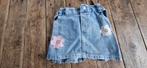 Schattig denim rokje met bloemetjes - maat 74, Kinderen en Baby's, Babykleding | Overige, Ophalen of Verzenden, Gebruikt, Noppies
