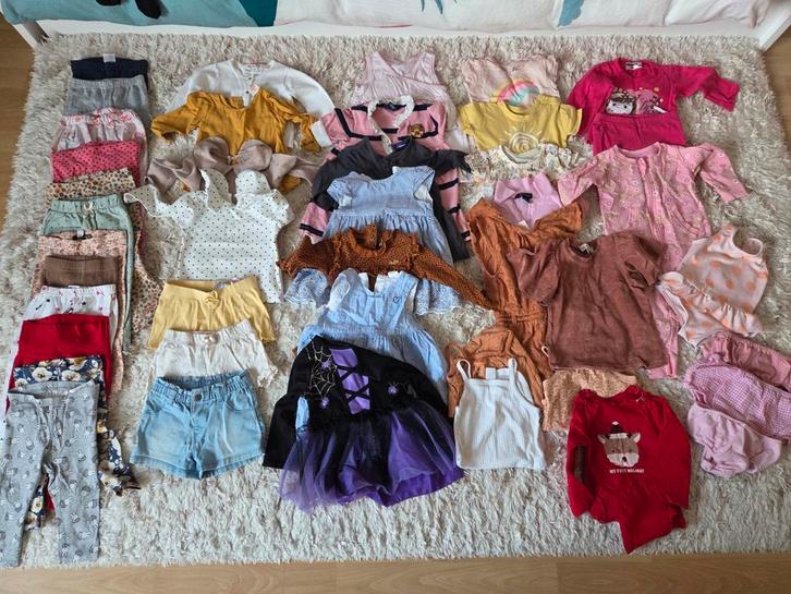 Groot kledingpakket Meisje Maat 74, Kinderen en Baby's, Babykleding | Baby-kledingpakketten, Gebruikt, Maat 74, Ophalen of Verzenden