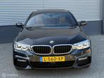BMW 5-serie 530i High Executive M-PAKKET BOMVOL, Auto's, Automaat, 1998 cc, Achterwielaandrijving, Gebruikt