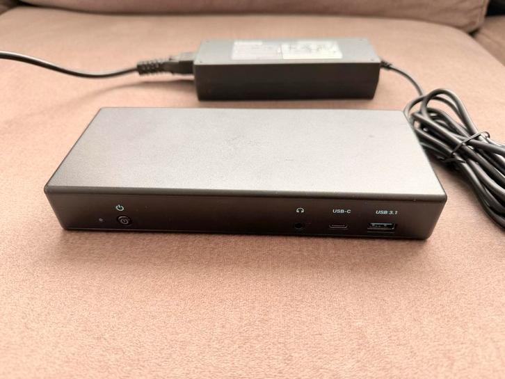 i-tec USB-C/Thunderbolt Triple Display Docking Station, Computers en Software, Dockingstations, Zo goed als nieuw, Docking station