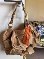 Hugo Boss leer tas nieuw, Sieraden, Tassen en Uiterlijk, Tassen | Damestassen, Ophalen of Verzenden, Nieuw, Beige