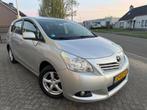 Toyota Verso 1.8 VVT-i Aspiration 7persoons, Airco,Trekhaak, Voorwielaandrijving, 450 kg, 4 cilinders, 7 stoelen