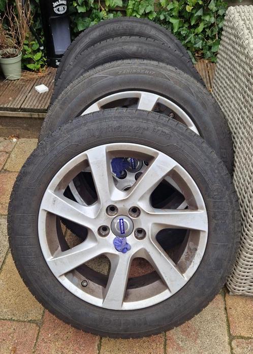 Originele Volvo velgen met banden - 225/50 R17, Auto-onderdelen, Banden en Velgen, Banden en Velgen, Zomerbanden, 17 inch, 225 mm