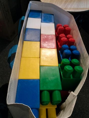 Gratis blokken beschikbaar voor biedingen