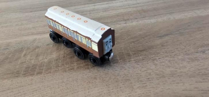 Thomas de trein hout old slow en meer tekoop, Kinderen en Baby's, Speelgoed | Thomas de Trein, Zo goed als nieuw, Ophalen of Verzenden