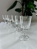 4 of meer vintage kleine wijnglazen kristal. Cristal Louvre, Verzamelen, Glas en Borrelglaasjes, Ophalen of Verzenden, Zo goed als nieuw