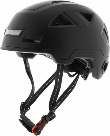 helm beschikbaar voor biedingen
