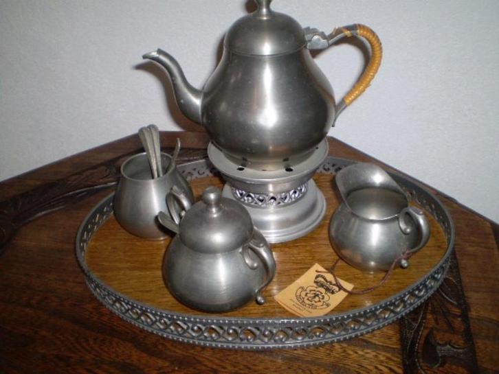 GELRIA TINNEN SERVIES MET DIENBLAD, Antiek en Kunst, Antiek | Tin, Ophalen of Verzenden