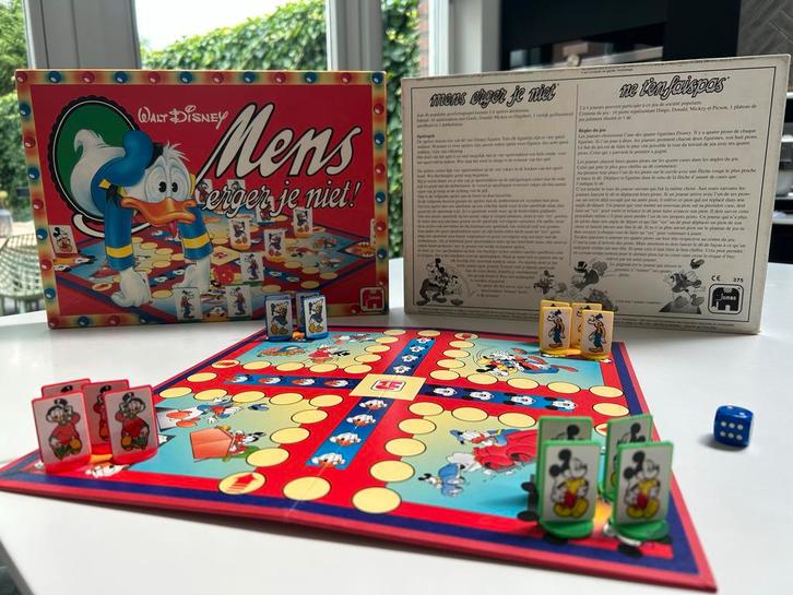 Disney Mens Erger Je Niet! - Sinterklaas Tip!, Hobby en Vrije tijd, Gezelschapsspellen | Bordspellen, Zo goed als nieuw, Drie of vier spelers