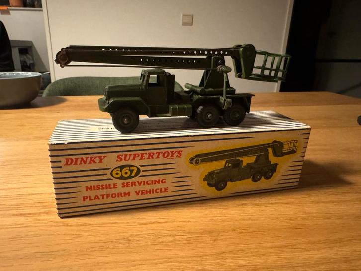 Dinky Toys 667 Missile Platform Voertuig, Hobby en Vrije tijd, Modelauto's | 1:50, Gebruikt, Overige typen, Dinky Toys, Verzenden