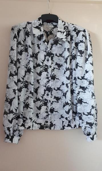 53.. zgan dorofa blouse maat 42 beschikbaar voor biedingen