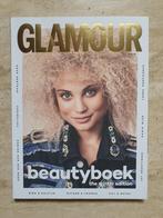 GLAMOUR beauty boek 2018 - 2019, Ophalen of Verzenden, Zo goed als nieuw, Damesbladen