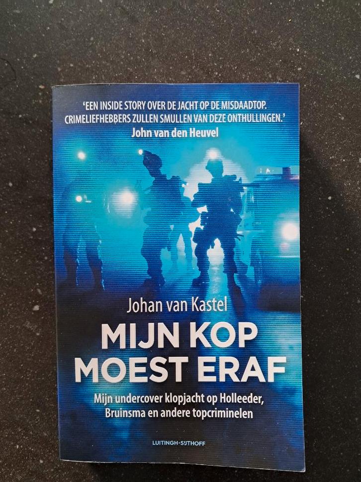Boek "Mijn kop moest eraf", Boeken, Overige Boeken, Gelezen, Ophalen of Verzenden