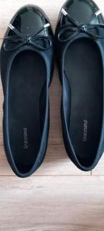 Dames schoenen mt 38, Kleding | Dames, Ophalen of Verzenden, Zo goed als nieuw, Zwart, Sneakers of Gympen