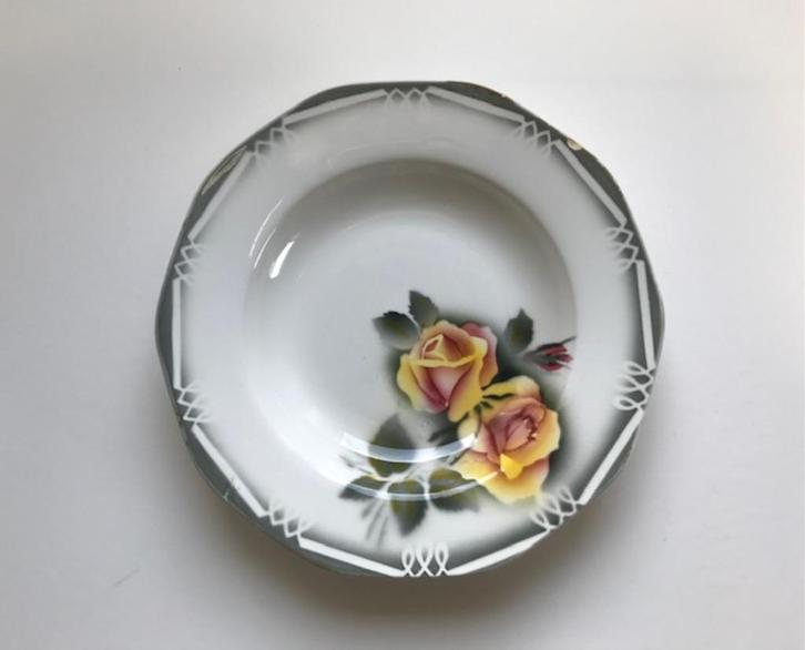 Digoin Sarreguemines Odile diep bord, Antiek en Kunst, Antiek | Servies los, Ophalen of Verzenden