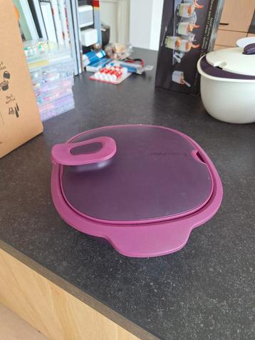 Tupperware isotub 2.4 liter  beschikbaar voor biedingen