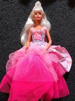 Barbie Hasbro met bewegende ogen zgan, Verzamelen, Poppen, Ophalen of Verzenden, Zo goed als nieuw, Pop