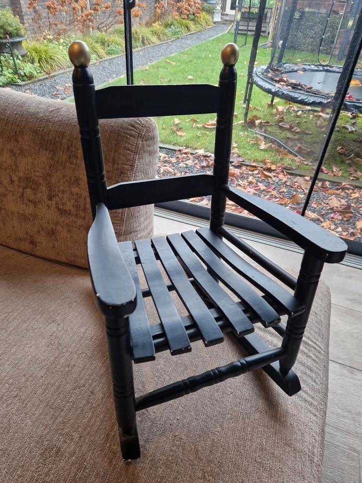Kinder Schommelstoel - Goede Staat!, Huis en Inrichting, Stoelen, Gebruikt, Eén, Hout, Zwart, Ophalen