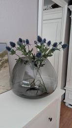 Prachtige zware zwart glazen grote vaas, van Initials., Ophalen, Zwart, Minder dan 50 cm, Glas