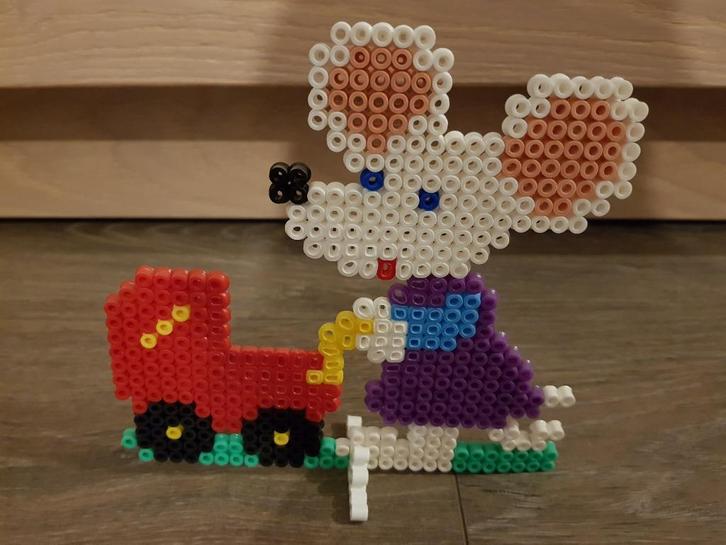 Beeldjes/artikelen van muizen, eventueel voor verzameling, Verzamelen, Dierenverzamelingen, Zo goed als nieuw, Beeldje of Figuurtje