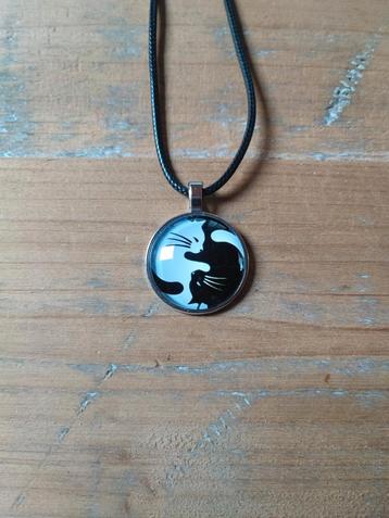 Yin Yang Kat Ketting beschikbaar voor biedingen