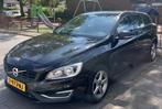 Volvo V60 D3 150pk Start/stop Geartronic 2016 Zwart, Auto's, 4 cilinders, Zwart, Leder, Particulier
