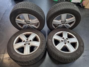 originele 17inch vw transporter winterset  beschikbaar voor biedingen
