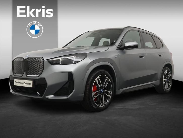 BMW iX1 eDrive20 | M Sportpakket Pro | Premium Pack | Travel, Auto's, BMW, Bedrijf, Te koop, iX1, ABS, Achteruitrijcamera, Adaptieve lichten