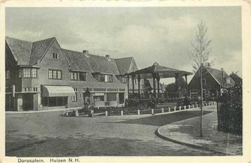 (300-144-029) Huizen Dorpsplein beschikbaar voor biedingen