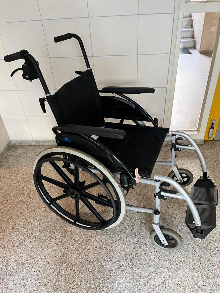 Excel rolstoel met elektrische ondersteuning, met extra’s, Diversen, Rolstoelen, Zo goed als nieuw, Duwrolstoel, Inklapbaar, Ophalen