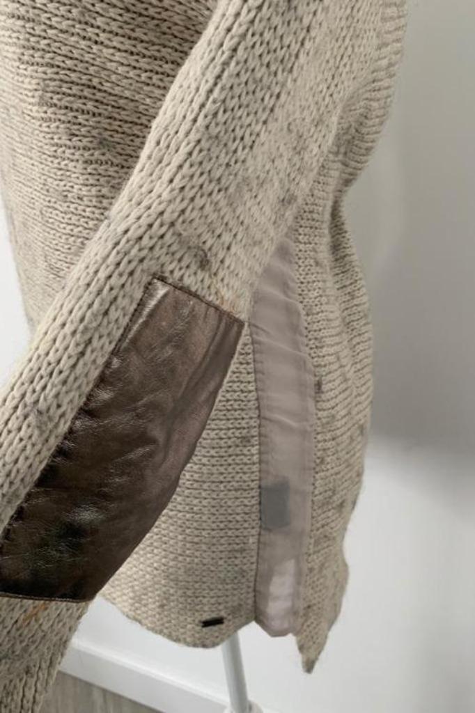 Beige Maison Scotch trui maat M! CADEAUTIP van SINT!, Kleding | Dames, Truien en Vesten, Nieuw, Maat 38/40 (M), Beige, Verzenden