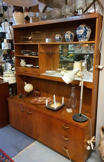 Midcentury kast met spiegel, wandmeubel teakhout | Loods66 beschikbaar voor biedingen