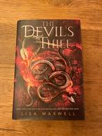 The Devil's Thief - Lisa Maxwell - Hardcover, Boeken, Ophalen of Verzenden, Zo goed als nieuw