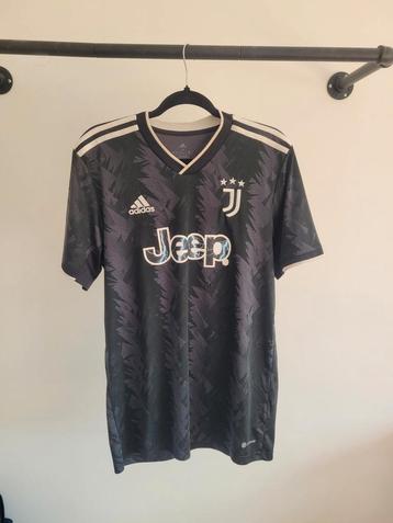 Origineel voetbalshirt Juventus 2022/2023 Chiesa #7 M beschikbaar voor biedingen