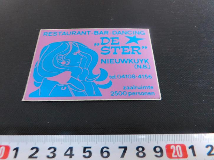 sticker nieuwkuijk restaurant bar dancing DE STER (roze), Verzamelen, Stickers, Zo goed als nieuw, Ophalen